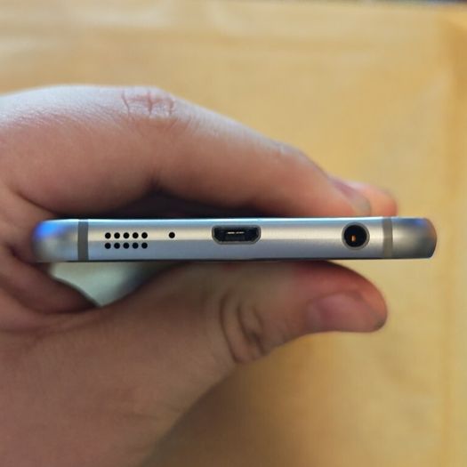 Samsung Galaxy S6 - 32GB - Black Sapphire - Unlocked - Fully functional
