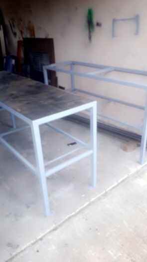 Work benches