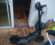 Pure Escape Pro+ Electric Scooter Bundle + U-Lock + Helmet + Pump