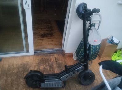 Pure Escape Pro+ Electric Scooter Bundle + U-Lock + Helmet + Pump