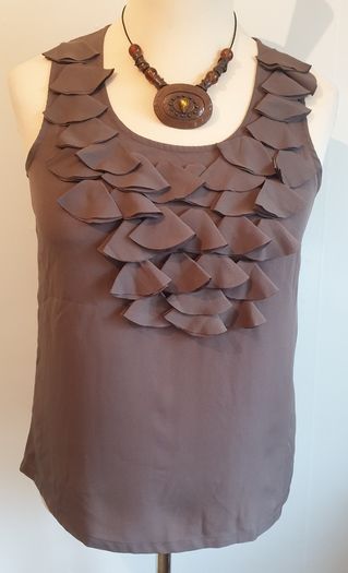 Great Plains London Womens Derry Top Sleeveless NWT RRP Price On This Is 51 Sterling Pounds Size M Mushroom