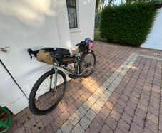 Giant Revolt 1 Gravel bike in excellent condition
