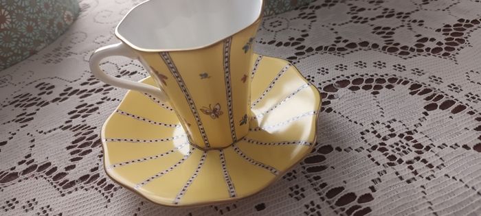Wedgewood Harlequin Collection Yellow Butterfly Cup and Saucer