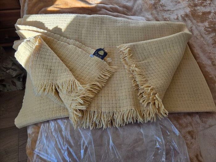 100% Pure New Wool Yellow Blanket Throw