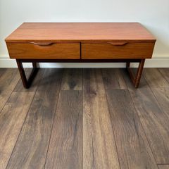 Vintage Unit - Mid Century style