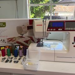 Janome txl computer sewing machine