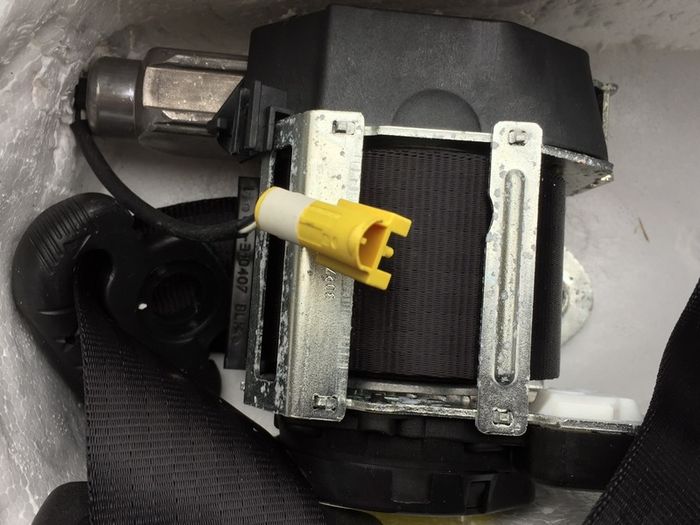 LH Front Seatbelt (Alfa Romeo 147)