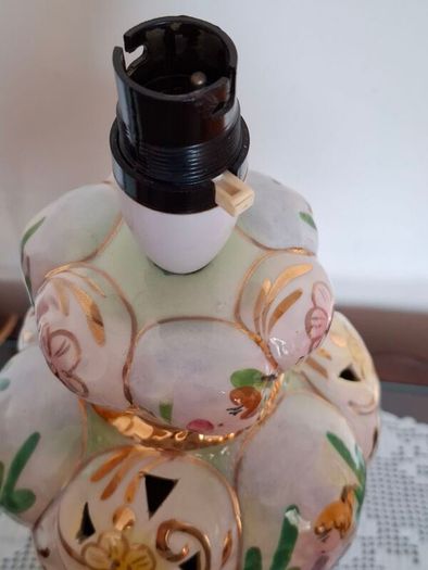 Vintage porcelain table lamp.  Italy.