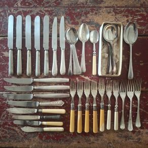 Vintage & Antique Silverplate Cutlery