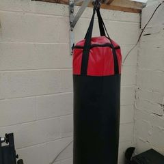 Boxing Bag + Wall Bracket