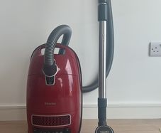 Miele Complete C3 Autumn Red