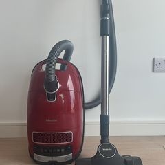 Miele Complete C3 Autumn Red