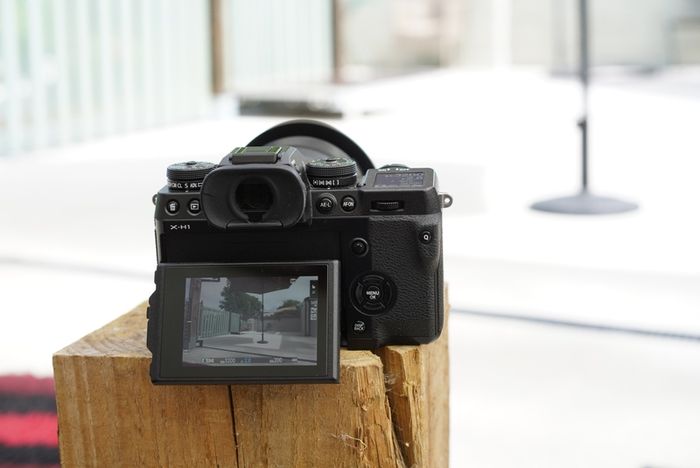 Fujifilm XH1 With Genuine battery grip and L bracket