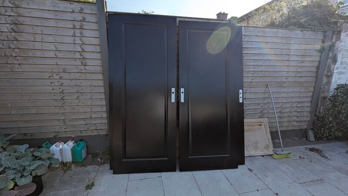 4 hollow core doors
