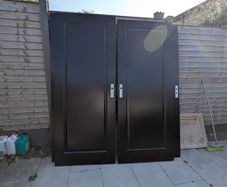 4 hollow core doors