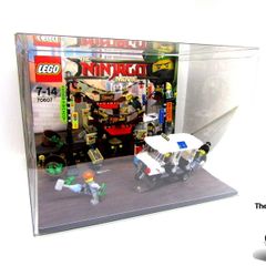 LEGO New Shop Display Showcase Ninjago The Movie Never used Set 70607