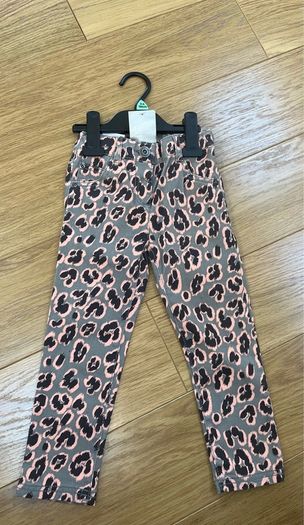 Next BNWT age 3-4 jeans BNWT (104cm)
