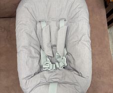 Tripp trapp newborn seat and toy holder