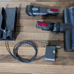 Dyson V10 charger and accessories