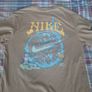 beige Nike t shirt Image 3