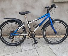 Boys bike