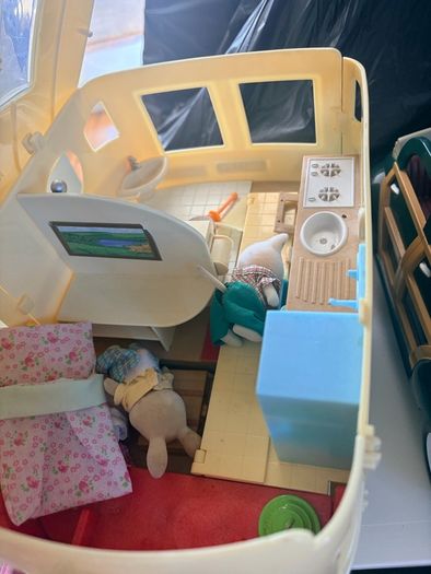 Sylvanian Families-large bundle
