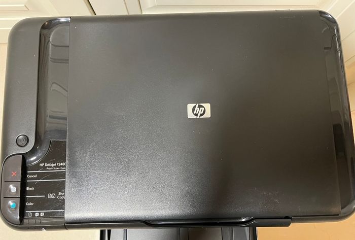 Hp Deskjet Printer F2480 (3-in-1) suitable for Parts Only