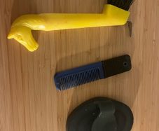 Horse Grooming Brushes