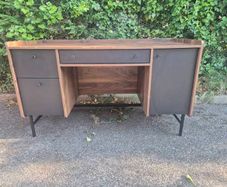 free desk