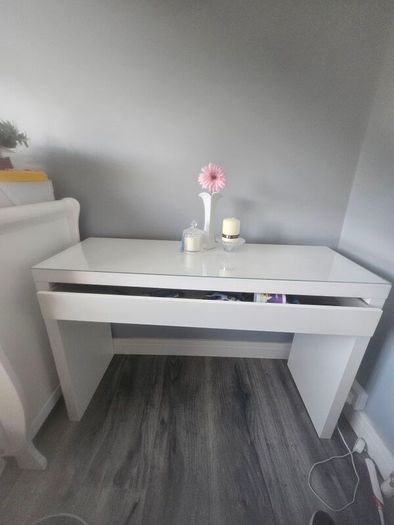 Ikea MALM dressing table