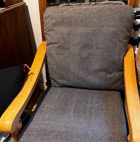 2 armchairs.
