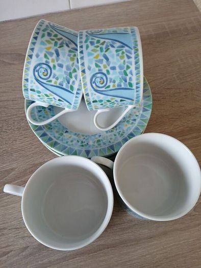 Coffee Cups/saucers