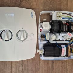 Triton electric shower
