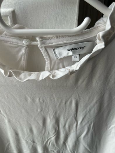 White Ruffle Blouse / Size S