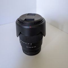 Sony E 18-135mm f/3.5-5.6 OSS lens [Excellent condition]
