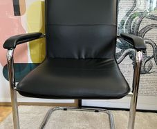 TC Office "Pavia" Cantilever Executive Chair Black Leather & Chrome