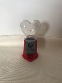 Sweet Dispenser