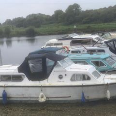 Elysian 27 Cruiser boat