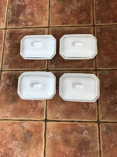 Ceramic pots
