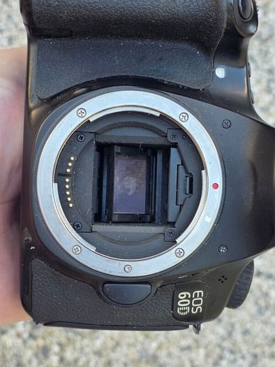 Canon EOS 60D (Body Only) Free Post