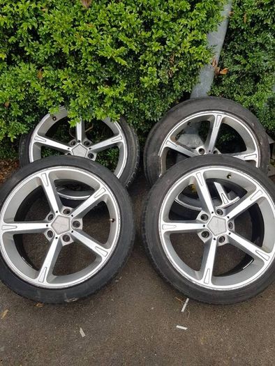 Alloys for bmw 18x8jj 225 40 18