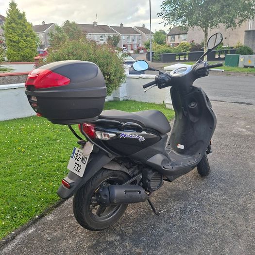 Yamaha Neo"s4 Moped
