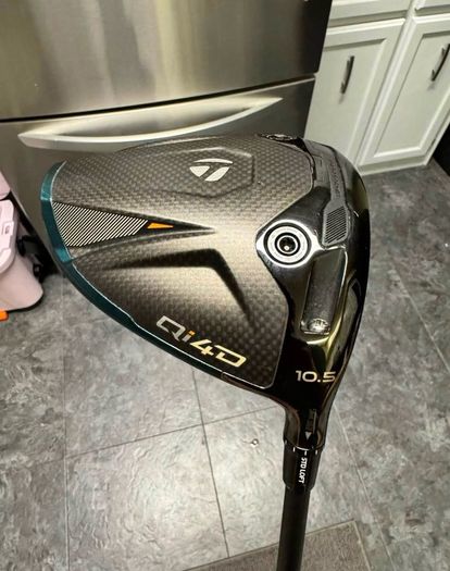 Taylormade Qi4D Driver