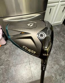 Taylormade Qi4D Driver
