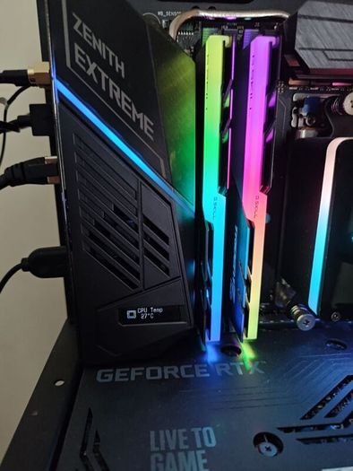 Ai Powerhouse Rog Xenith Extreme 128gb dram 48gb vram