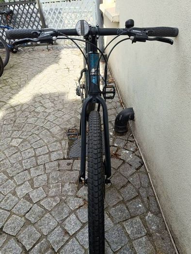 Woman bike Carrera