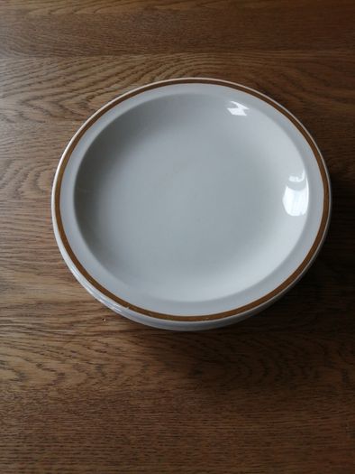 Hostess Tableware Side Plates x 3