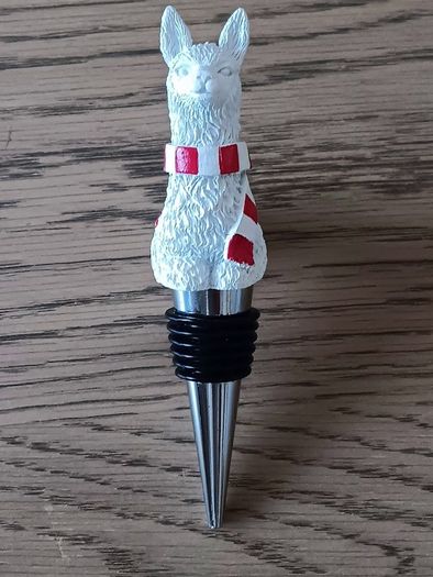 2 x Decorative Wine Stoppers