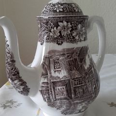 Royal Tudor Ware Staffordshire