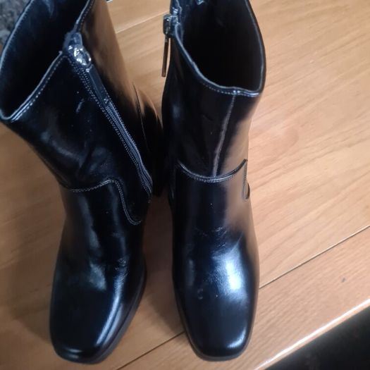 River Island Ladies Ankle Boots EU 42/UK 9
